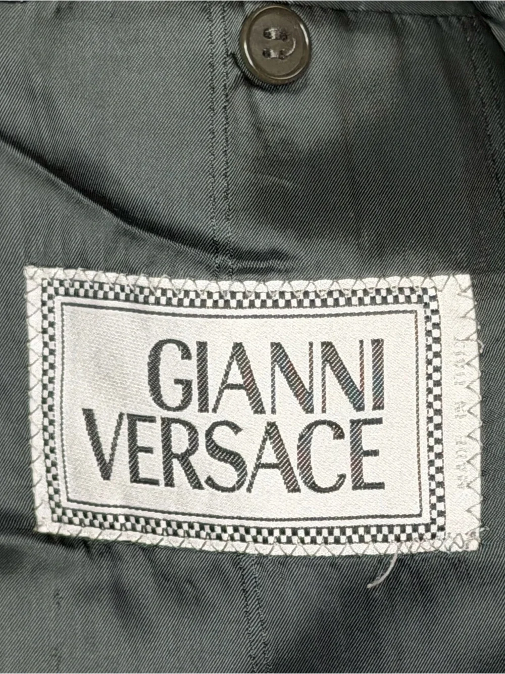 Versace item description